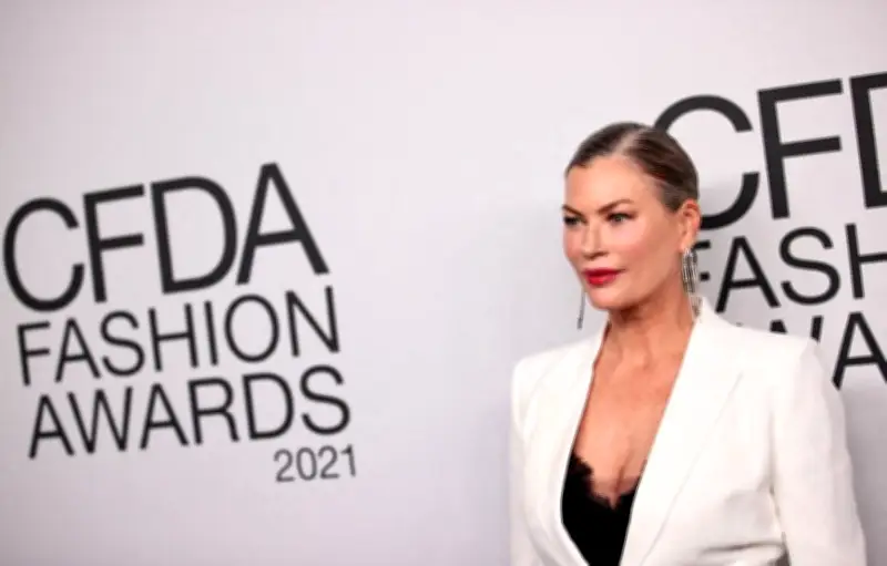 Carré Otis porte plainte pour viol contre l'ex-directeur d'Elite