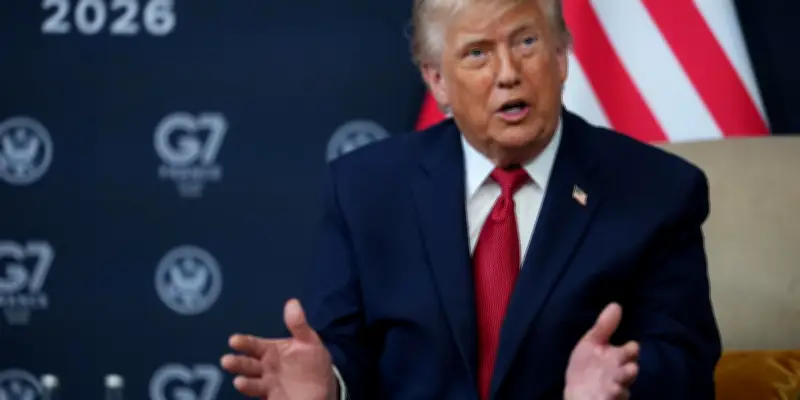 "C'est moi le patron" : Trump défie ses homologues du G7 à Évian