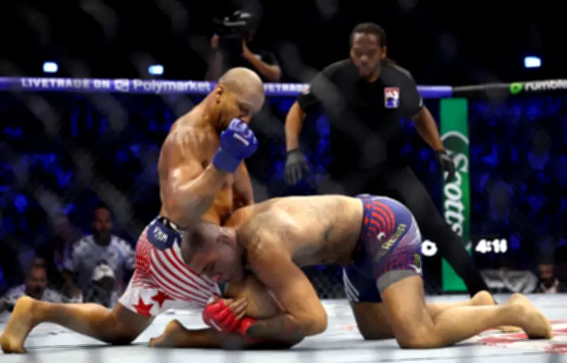Ciryl Gane écrase Alex Pereira et remporte la ceinture intérimaire UFC