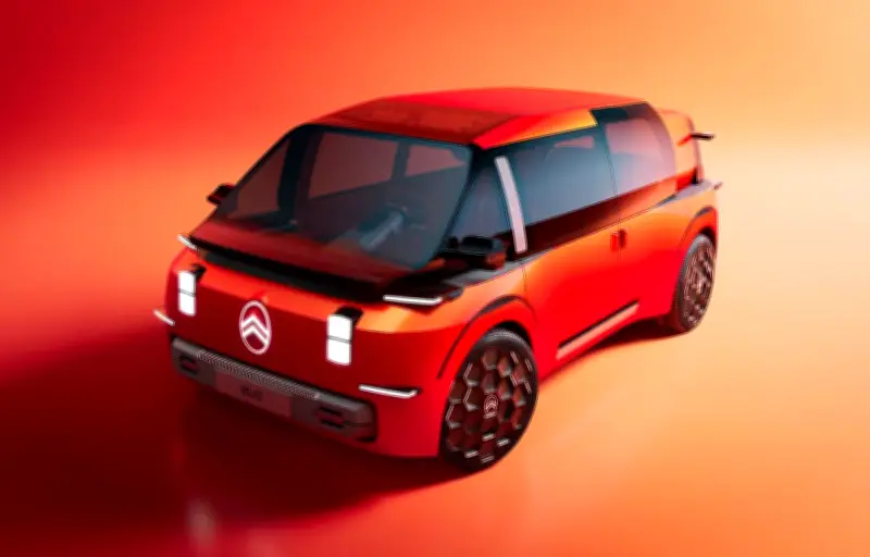 Citroën pourrait ressusciter le monospace avec un modèle inspiré du concept ELO