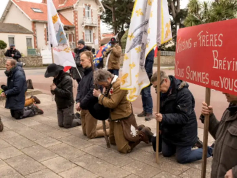 Civitas, groupuscule d'extrême droite interdit, continue d'agir en toute impunité