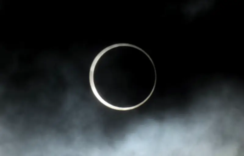 Éclipse solaire du 12 août : spectacle et sécurité en France