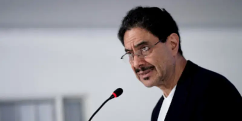 Colombie : Cepeda reconnaît sa défaite face à l'extrême droite
