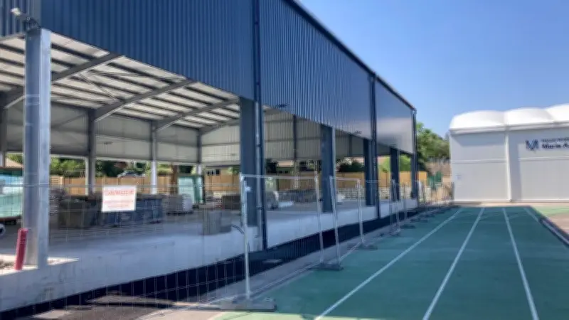 Complexe de padel à Millau : gestion privée malgré l'opposition