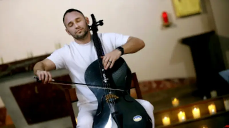 Concert de violoncelle à Béziers pour soutenir les orphelins ukrainiens