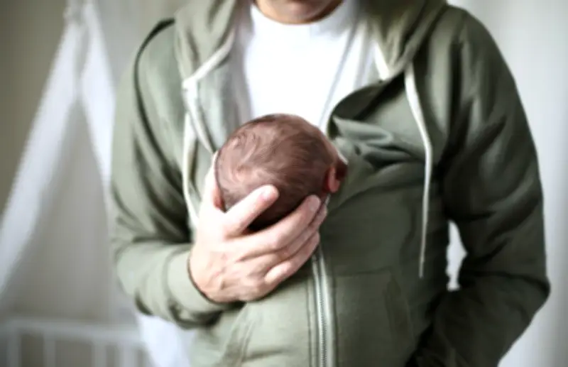 Congé de naissance : des parents heureux d'avoir le choix