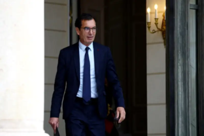 Conseils du ministre du Travail pour être classe au bureau
