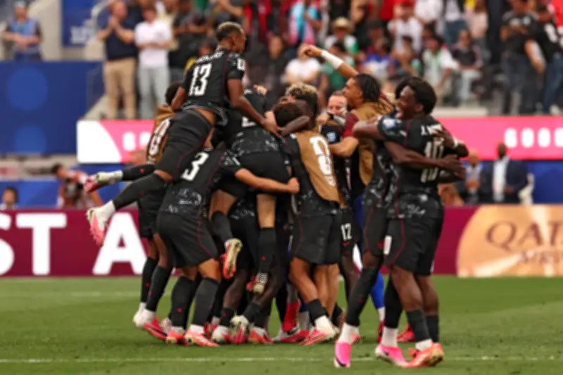 Coupe du Monde 2026 : bilan carbone d'Infantino, qualification historique du Canada