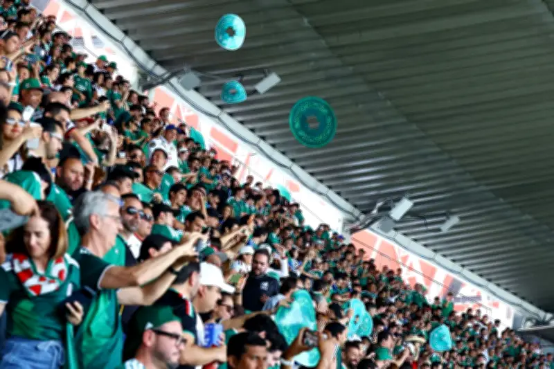 Coupe du monde : le Mexique embrasse son public et s'impose au Stade Azteca