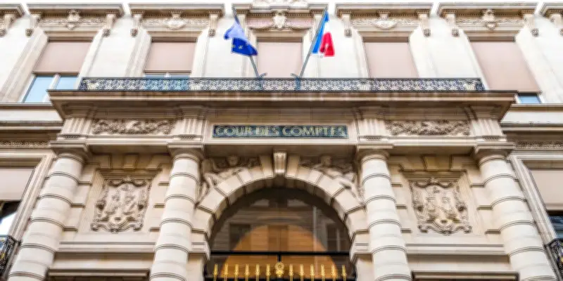 Cour des comptes critique le financement des grands équipements sportifs