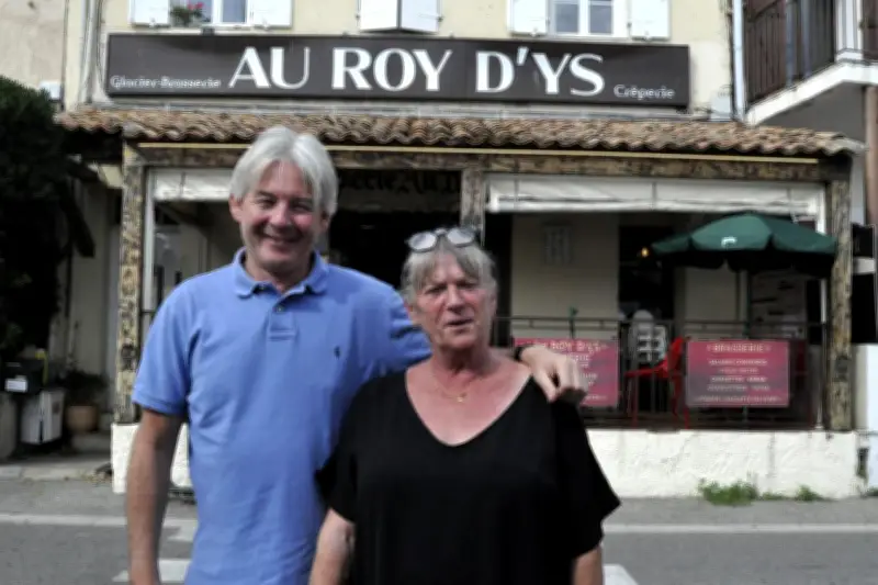 Crêperie Au Roy d'Ys : Hélène Dupin passe la main après 19 ans