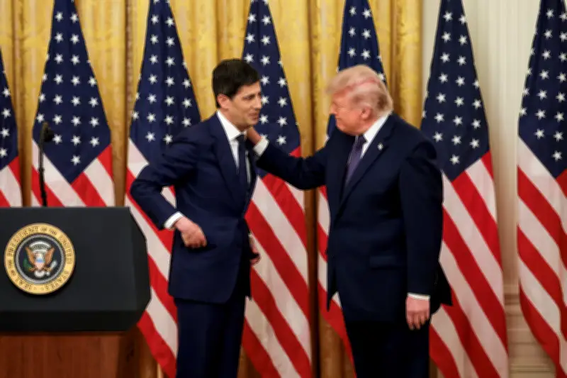 De Macron à Trump : les banquiers centraux sous tutelle politique