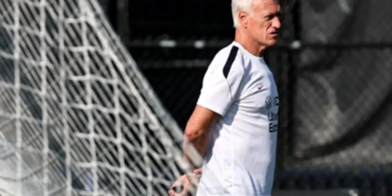 Deschamps met en garde contre l'excès de confiance avant Suède