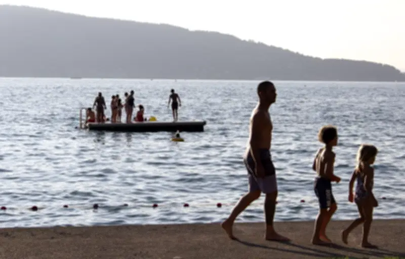 Drame au lac d'Annecy : un mort, un disparu, 50 pompiers mobilisés