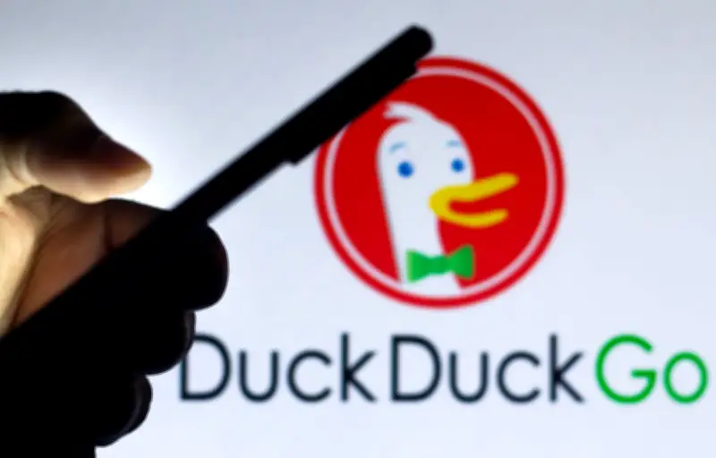 DuckDuckGo IA propage une fausse mort de Donald Trump