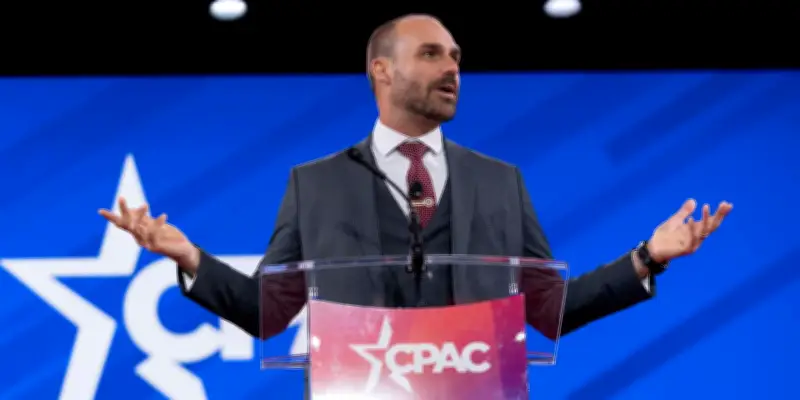 Eduardo Bolsonaro condamné à 4 ans de prison pour lobbying