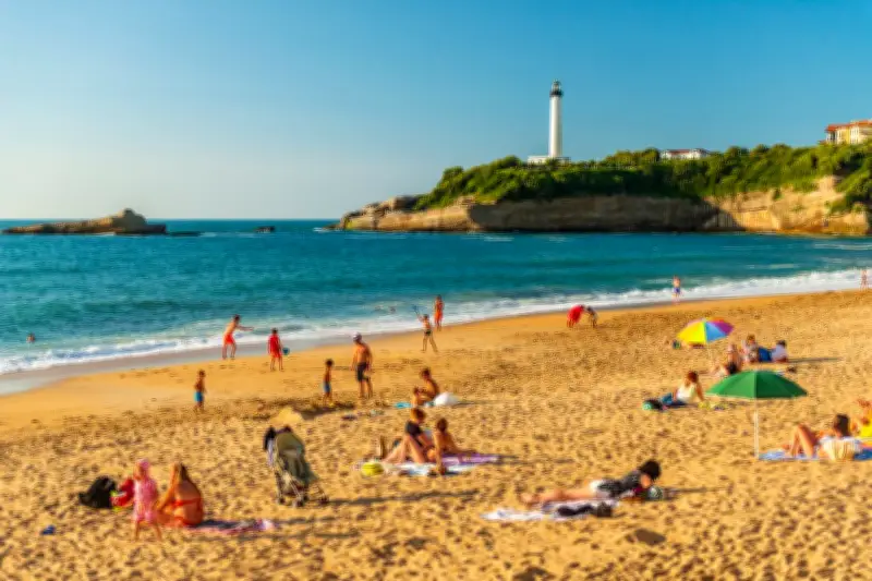 Effondrement de falaise à Biarritz : deux plongeurs disparus