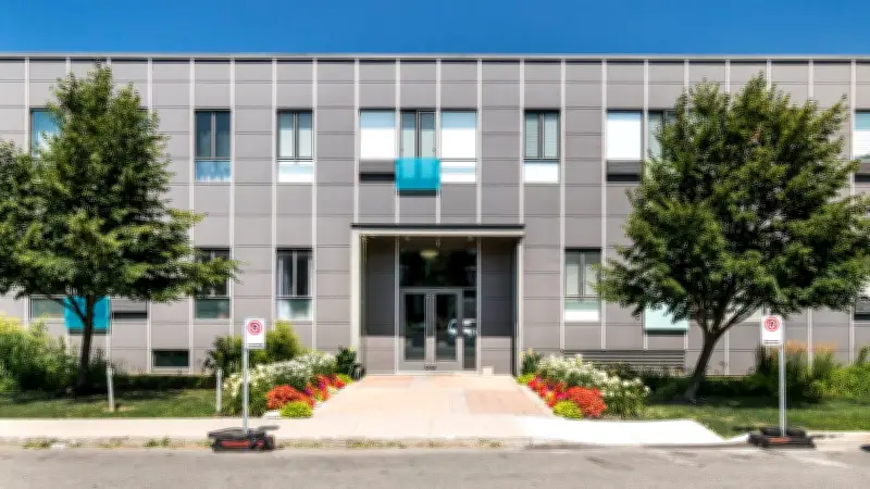 Enseignante agressée par une mère d'élève à Tourves : rassemblement de soutien