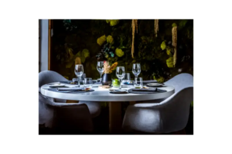 Esens'ALL : restaurant bio gastronomique intimiste à Paris 17e