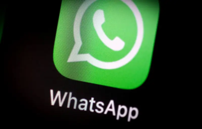 Espagne : une mère escroquée de 94 000 euros par une fausse fille sur WhatsApp