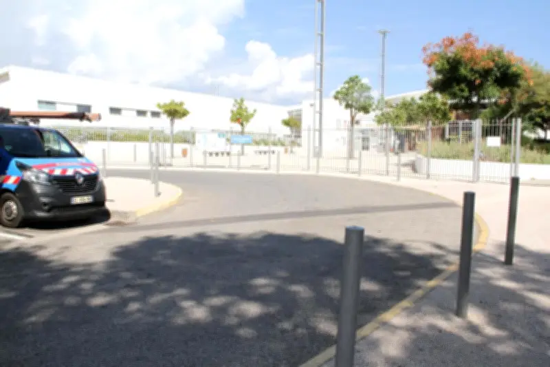 Fermeture de la piscine de Hyères suite à un incident technique