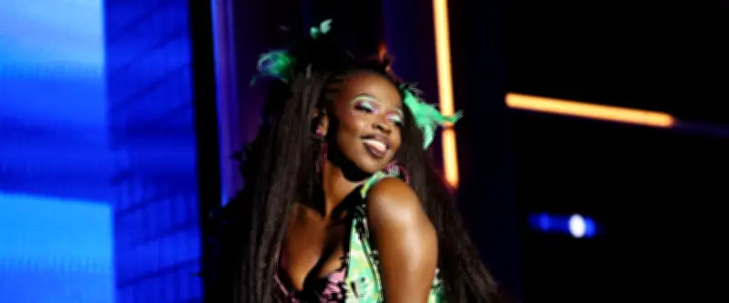 Festival de Nîmes : Theodora, la boss lady devenue phénomène musical