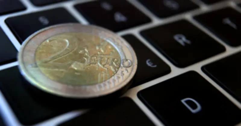 Feu vert du Parlement européen pour l'euro numérique, possible en 2029