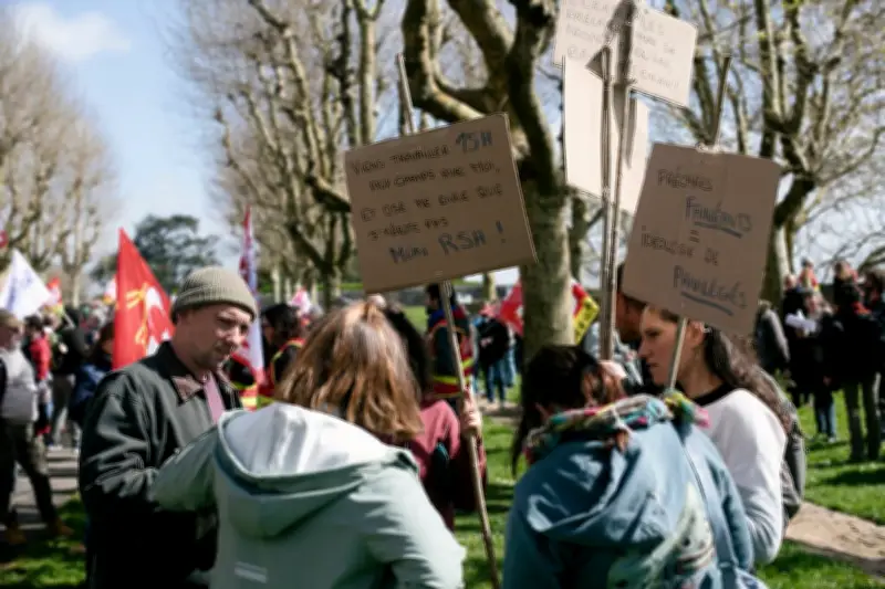 Finistère : la Confédération paysanne durcit le ton contre le RSA