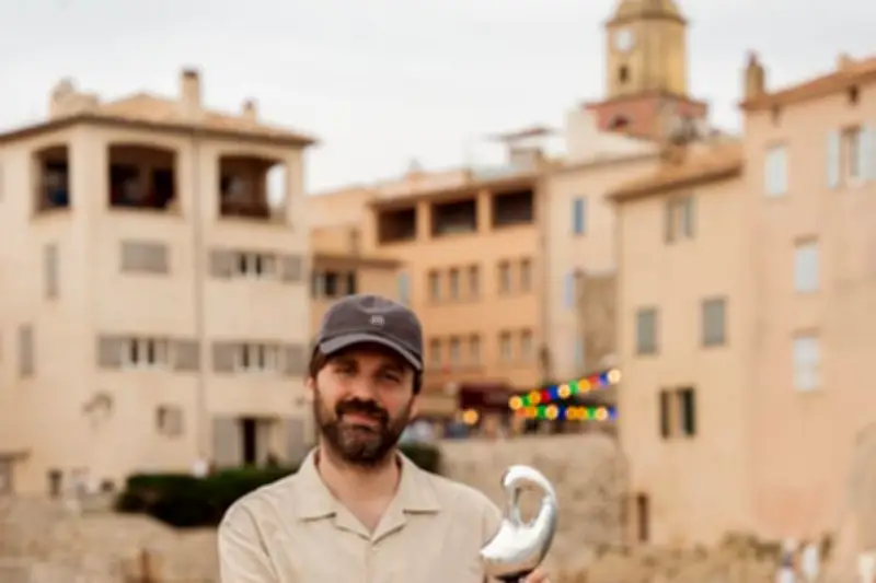 Florent Oiseau remporte le prix littéraire de La Ponche à Saint-Tropez