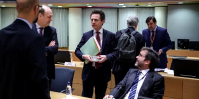Fonctionnaires européens : la France conteste en justice une décision de la Commission