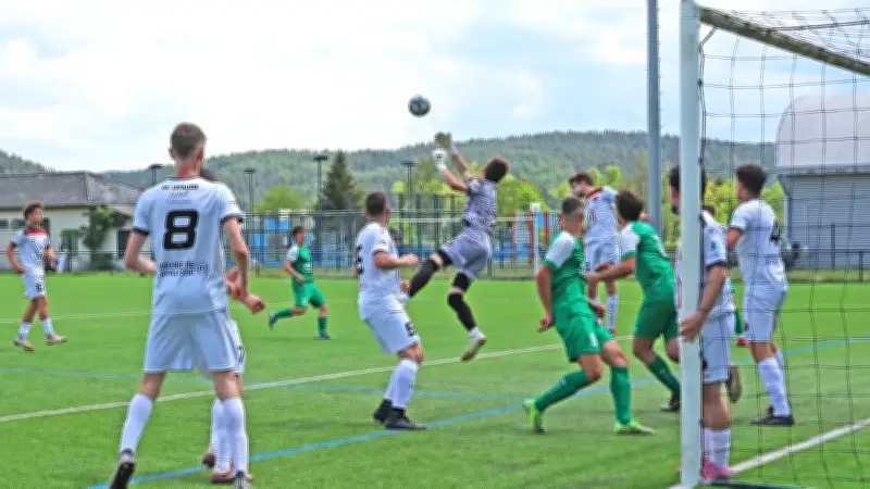 Football : l'Entente Nord Lozère termine sa saison par une victoire 4-0