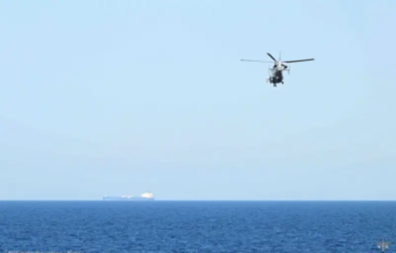 France intercepte un nouveau pétrolier de la flotte fantôme russe en Méditerranée