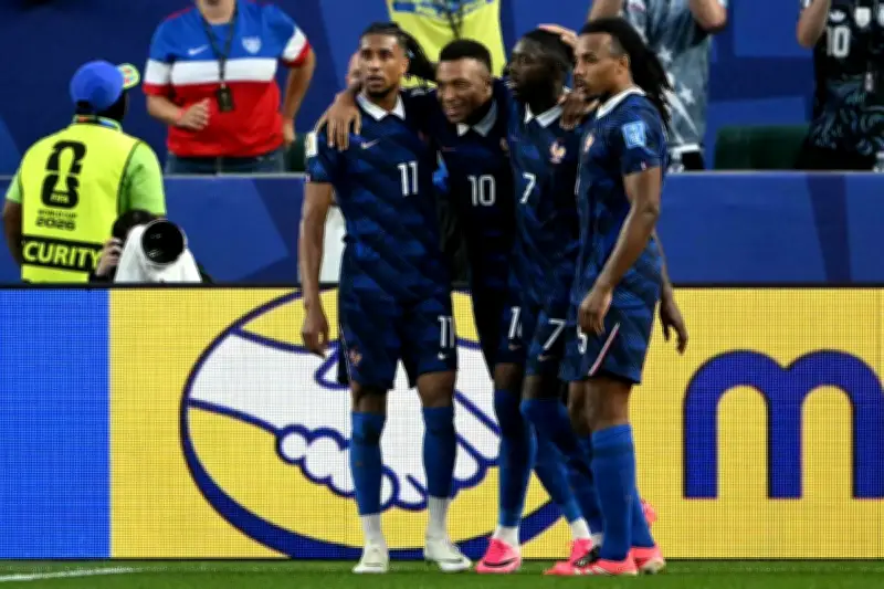 France-Irak (3-0) : Mbappé et Dembélé brillent malgré l'orage