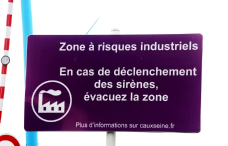 Fuite d'ammoniac en Alsace : trois blessés dans une usine Seveso