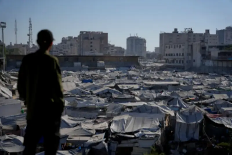 Gaza dévastée, Cisjordanie en proie à une guerre silencieuse