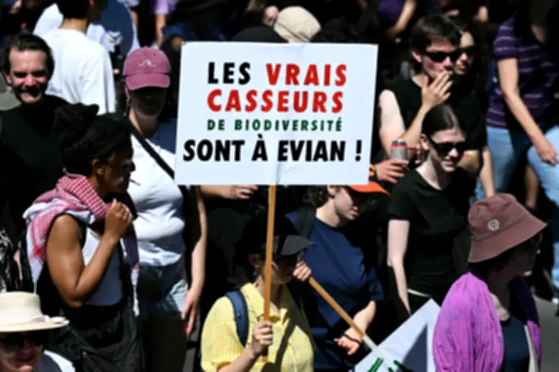 À Genève, un non ferme au G7
