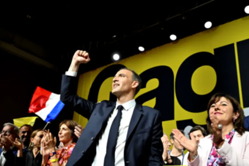Glucksmann à Aubervilliers : amour anti-Macron et combat anticapitaliste