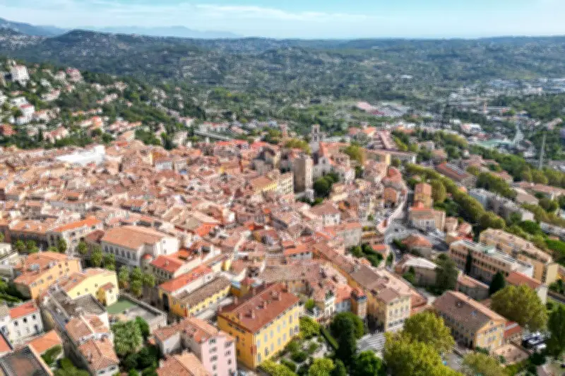 Grasse : hausses tarifaires votées pour services municipaux