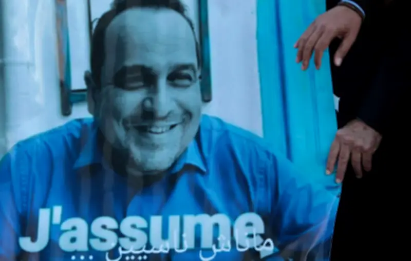 Grève de la faim d'un journaliste franco-tunisien détenu en Tunisie