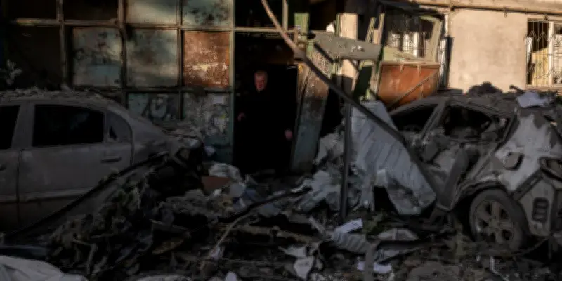 Guerre en Ukraine : attaque massive russe fait au moins 13 morts et 100 blessés