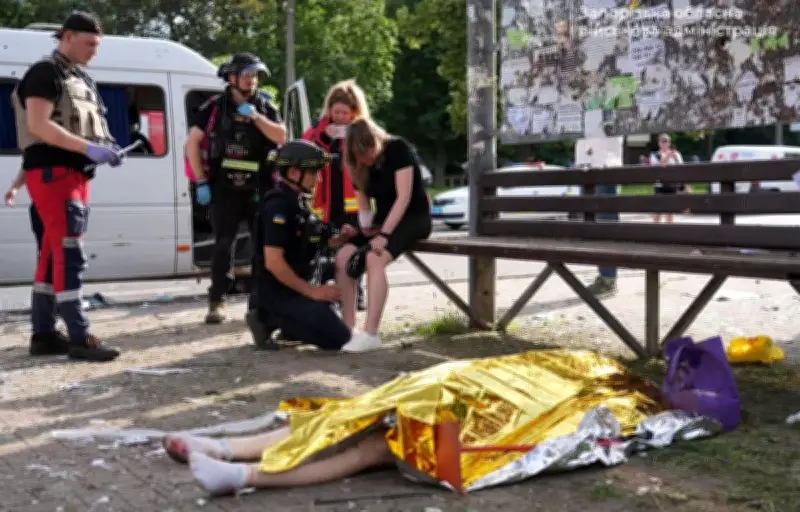 Guerre en Ukraine : bombardements meurtriers et soutien européen