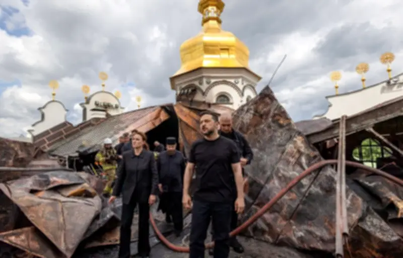 Guerre en Ukraine : frappes russes, cathédrale touchée, G7 à Evian