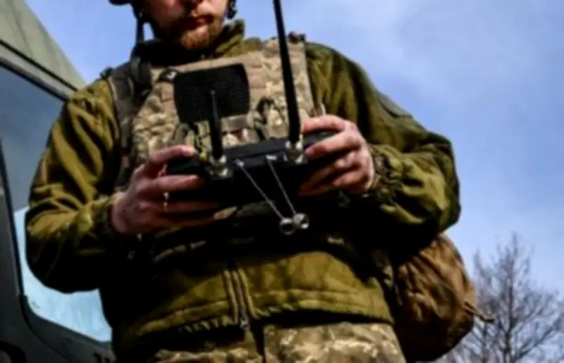 Guerre en Ukraine : un employé d'ONG tué à Kherson, Kiev frappe Sébastopol