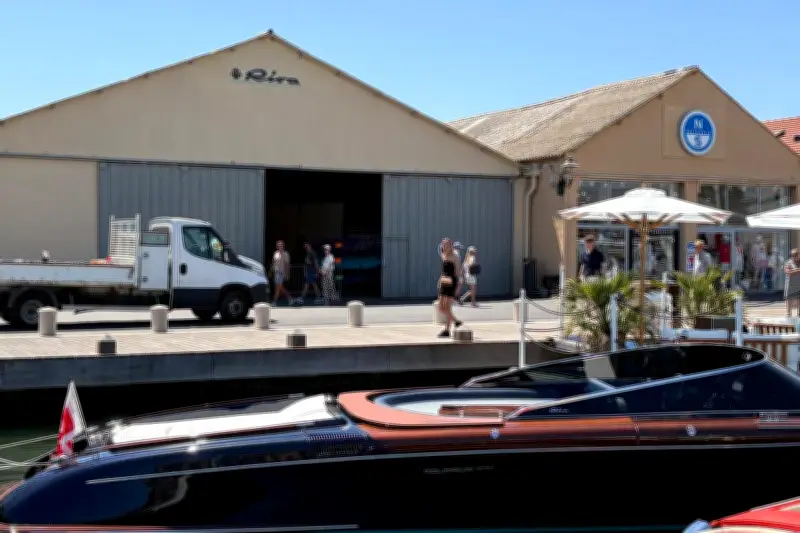 Hangar de Saint-Tropez : désamiantage repoussé à 2027 après nouvelles études