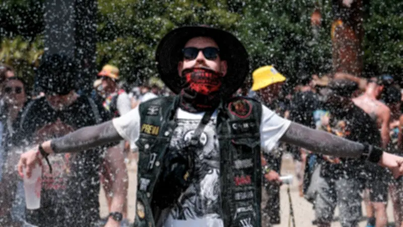 Hellfest 2026 : des festivaliers racontent leur passion pour le festival de l'enfer
