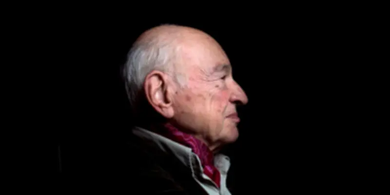 Hommage national à Edgar Morin aux Invalides ce mercredi