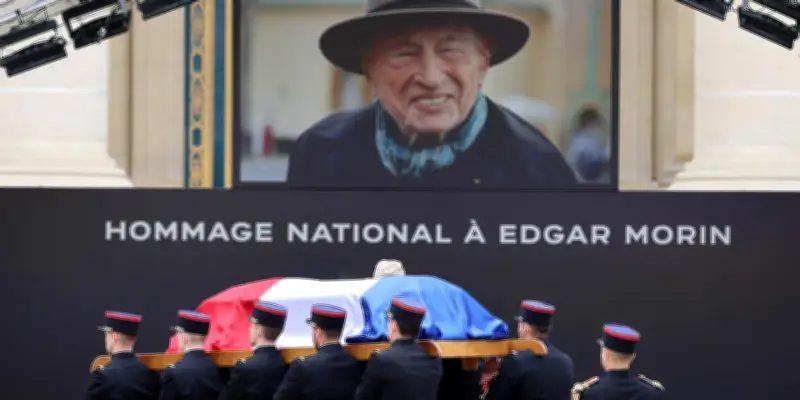 Hommage national à Edgar Morin, penseur de la renaissance