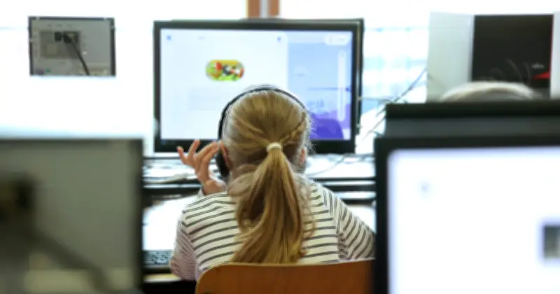 IA à l'école : le rapport qui bouscule le système éducatif français