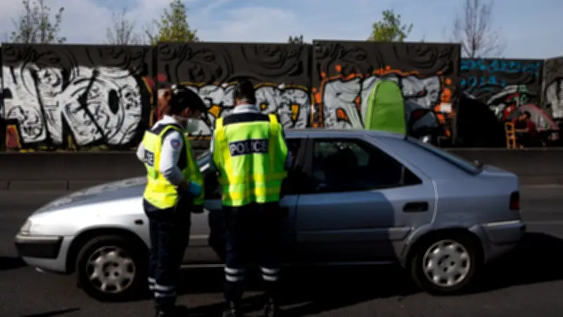 Il doit 30 000 € à l'État : sa montre de luxe saisie par la police