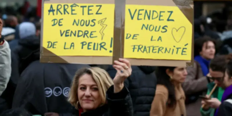 Immigration : enjeu politique et nécessité économique face au déclin démographique